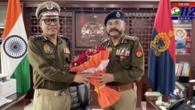 Photo of UP DGP Prashant Kumar: यूपी पुलिस नए कार्यवाहक डीजीपी ने संभाला कार्यभार