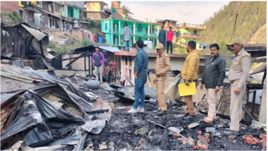 Photo of उत्तरकाशी: भीषण आग फैलने से चपेट में आए आठ मकान